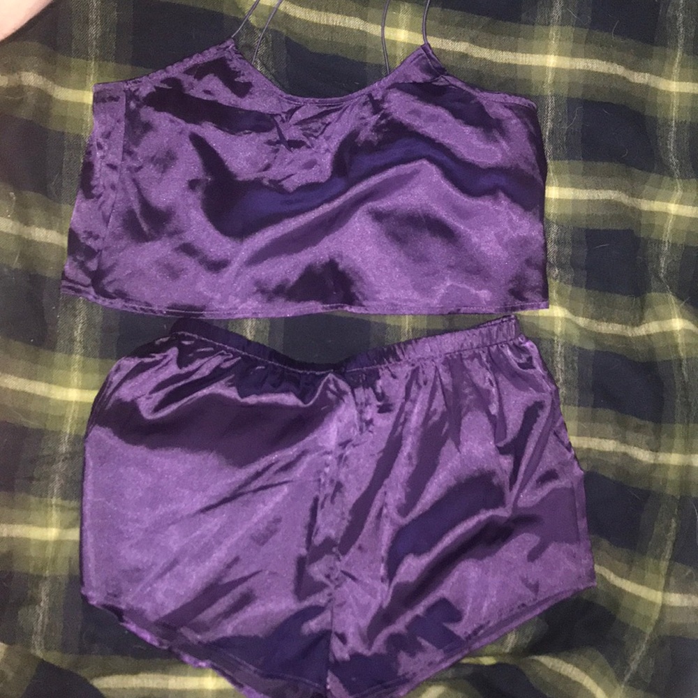 PRETTYLITTLETHING SATIN PAJAMA SET